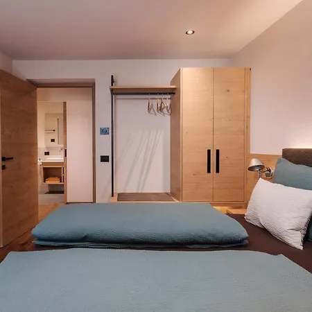 Max Green Wood Apartment Siusi